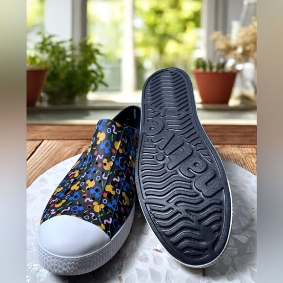 NATIVE Shoes Disney Parks Mickey Mouse UNISEX Adult Mens 12 Womens 14 - Picture 15 of 16